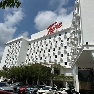 Tune Hotel - Danga Bay Johor